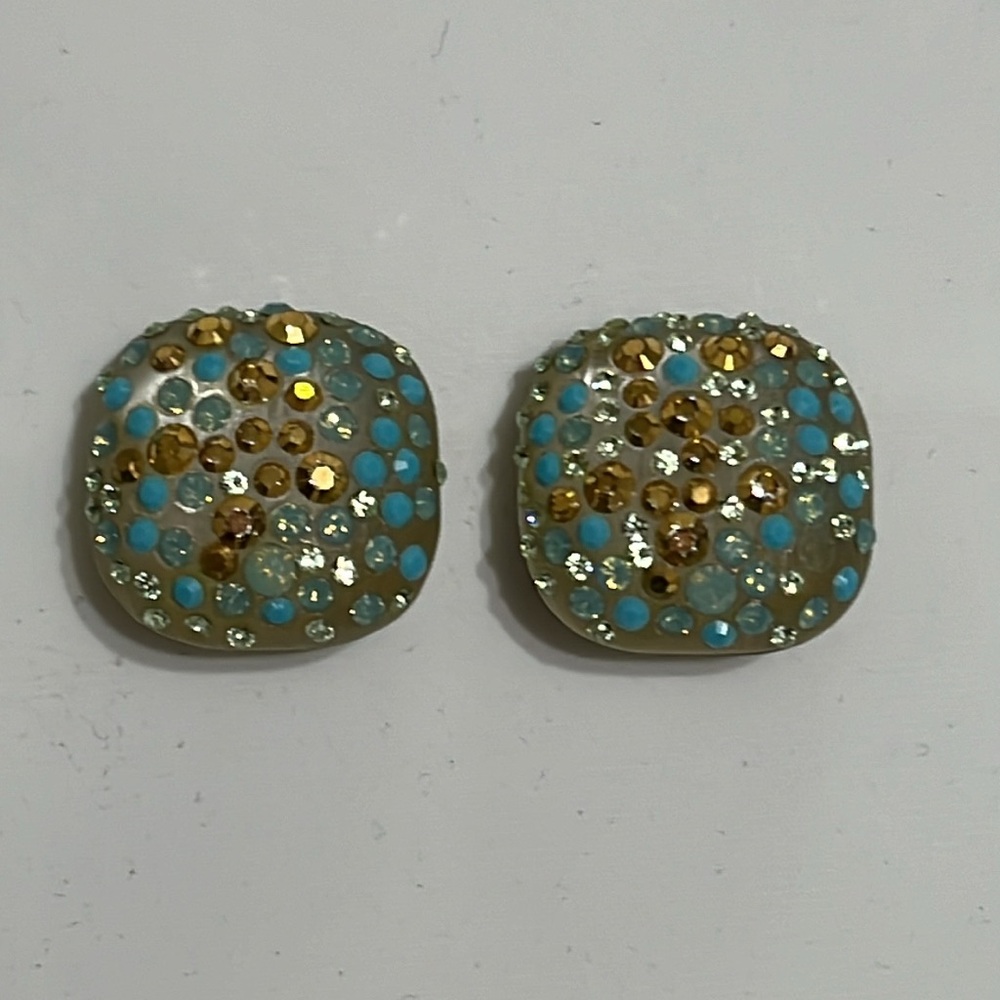 100% authentic Alexis Bittar large crystal dust lucite clip on earrings